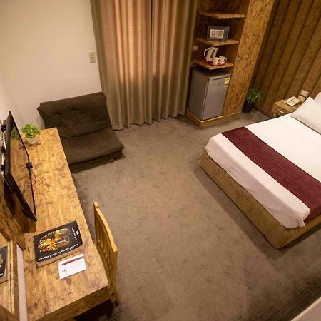 Valencia Ap Cairo Hotel Ngoại thất bức ảnh