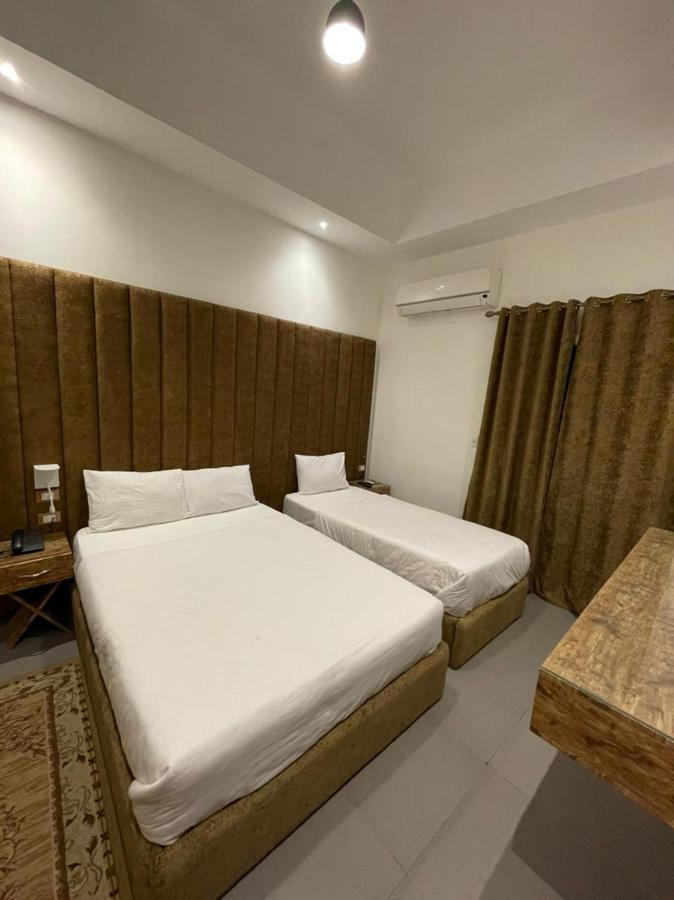 Valencia Ap Cairo Hotel Ngoại thất bức ảnh