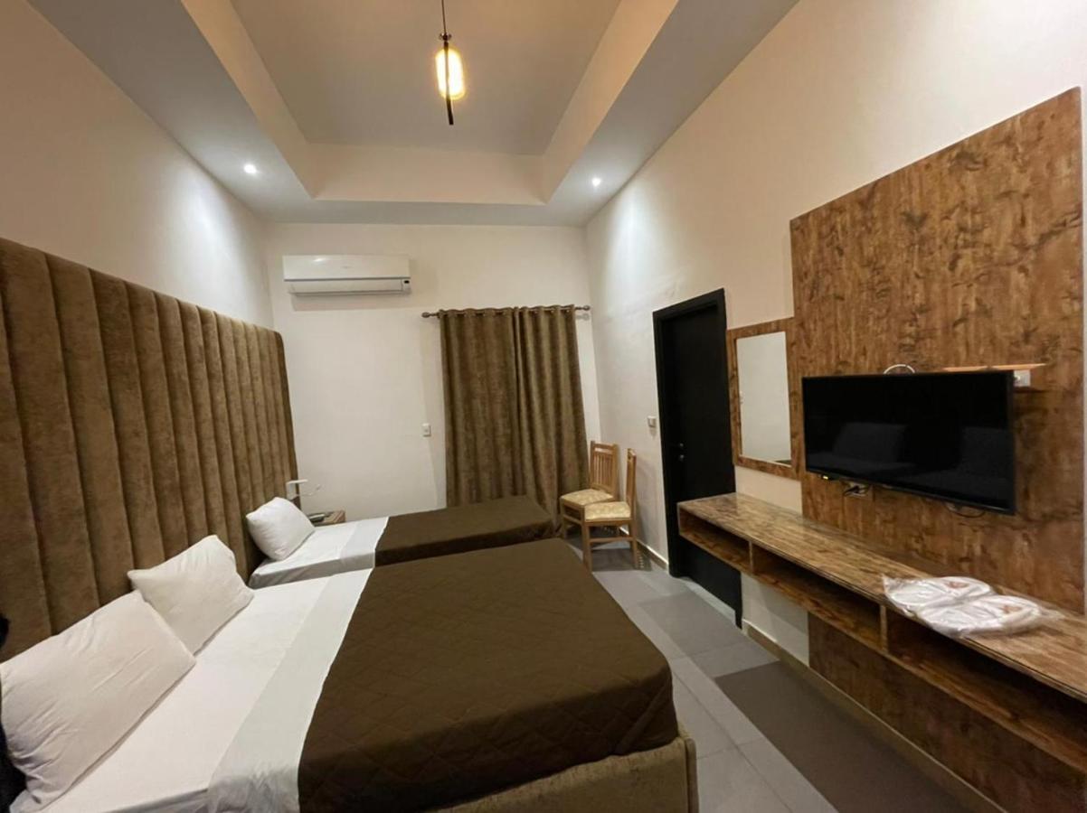 Valencia Ap Cairo Hotel Ngoại thất bức ảnh