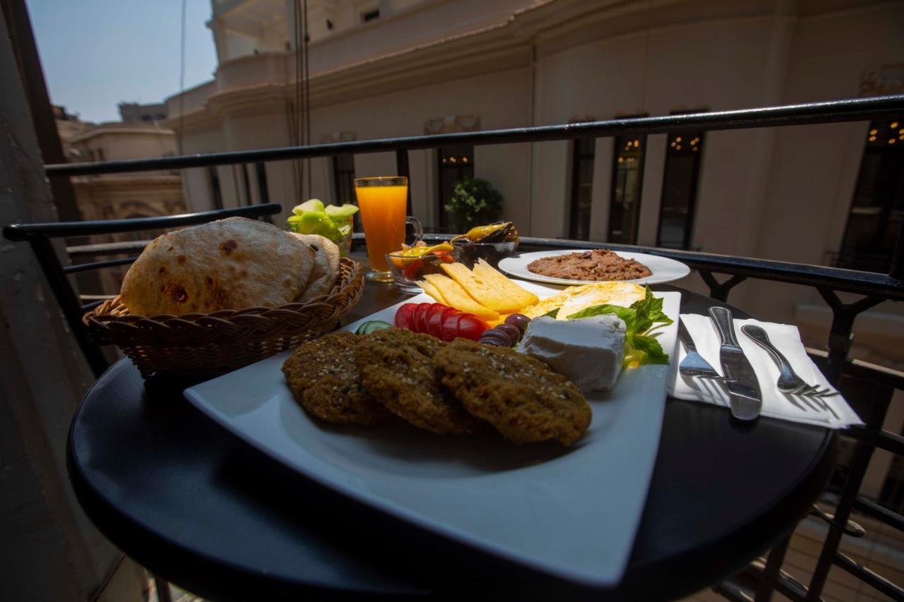 Valencia Ap Cairo Hotel Ngoại thất bức ảnh
